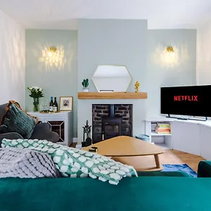 https://pyecroft-cottage.hotelsin-chester.com